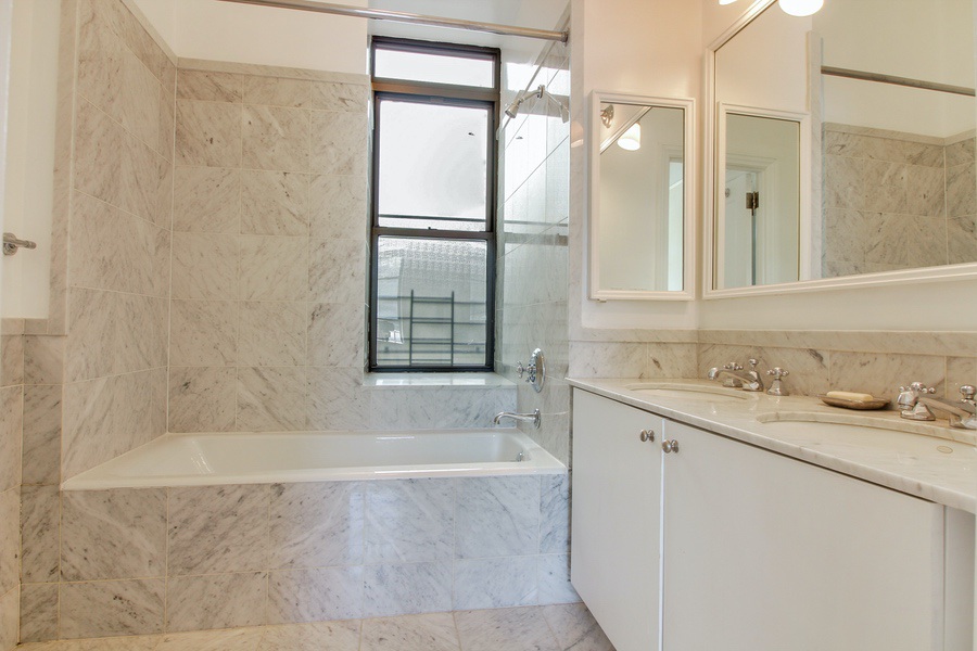 bad NYC real estate agents bad nyc real estate agents